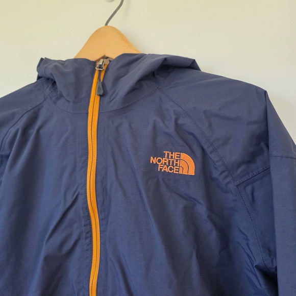 North Face Men's Dry Vent Hooded Rain Jacket - Medium - Picture 2 of 8